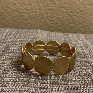 Gold Tone Round Shaped Stretch Bracelet
